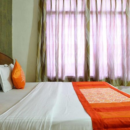 Airport Hotel Paradise International New Delhi Ngoại thất bức ảnh