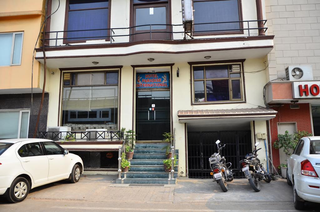 Airport Hotel Paradise International New Delhi Ngoại thất bức ảnh
