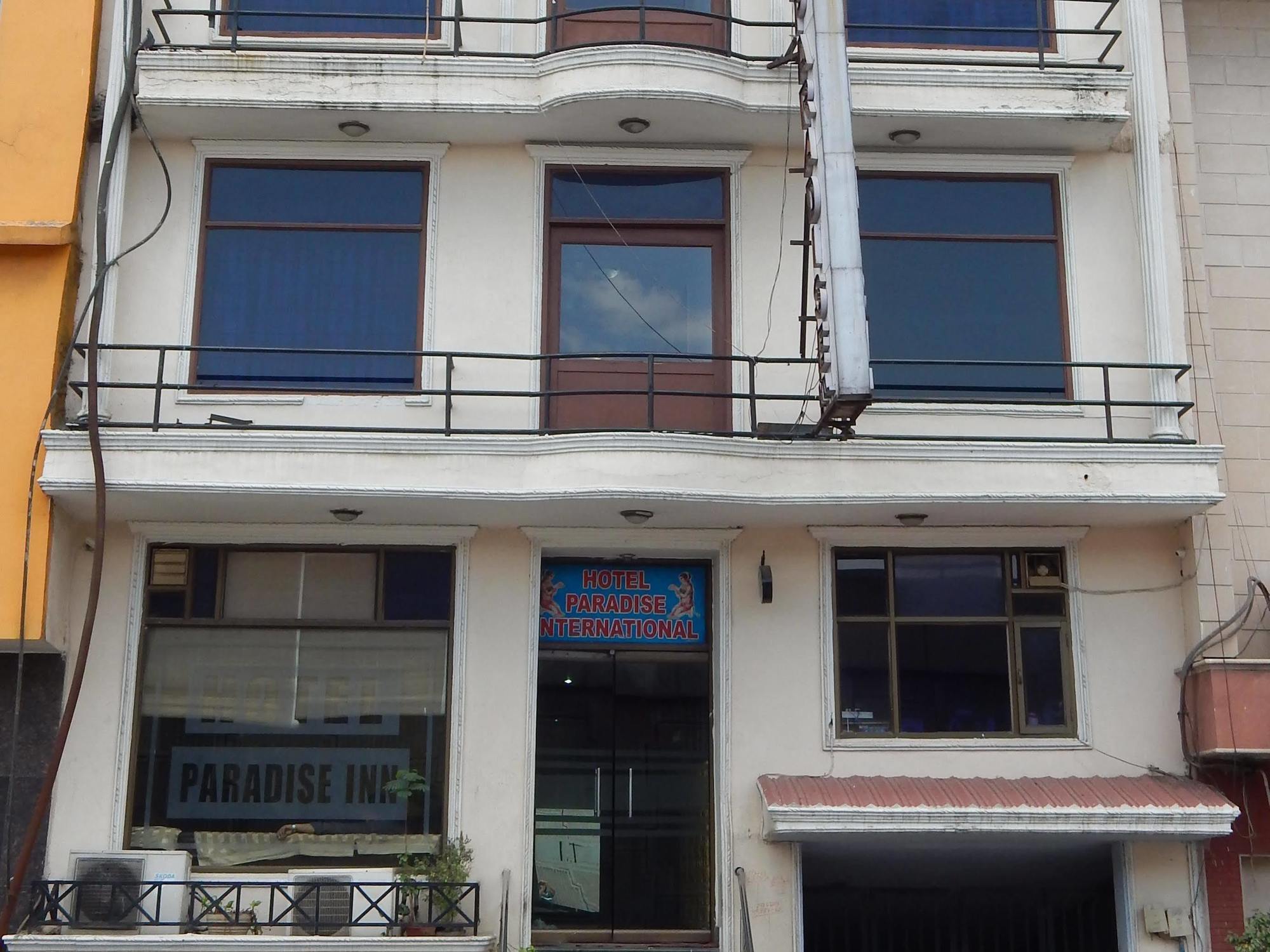 Airport Hotel Paradise International New Delhi Ngoại thất bức ảnh